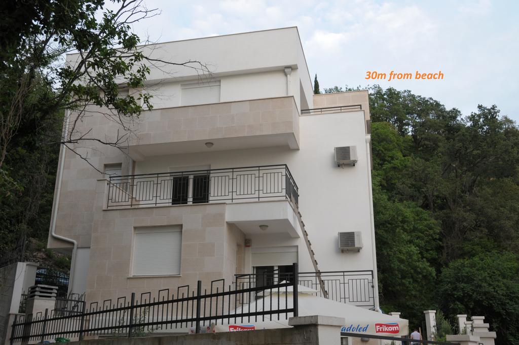 Apartments Villa Simonovic Petrovac Exterior photo